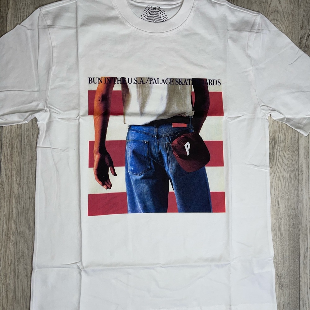 Palace BUN Tee's